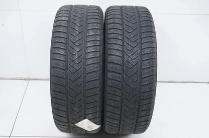 2 x Winterreifen Pirelli 225/45 R18 Zoll DOT21 ca.4mm MO RFT